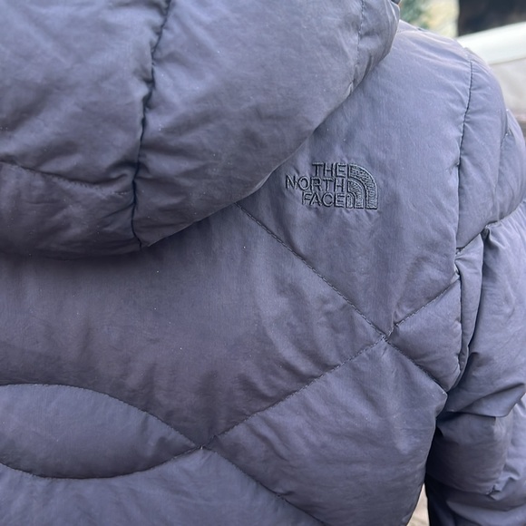 North Face black warm winter coat 3/4 length - Picture 6 of 10